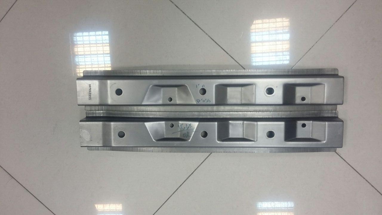 PROTECTOR PIPE (RH,LH)